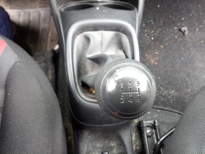 Peugeot 108 1.0 12V Sloopvoertuig (2015, Grijs)