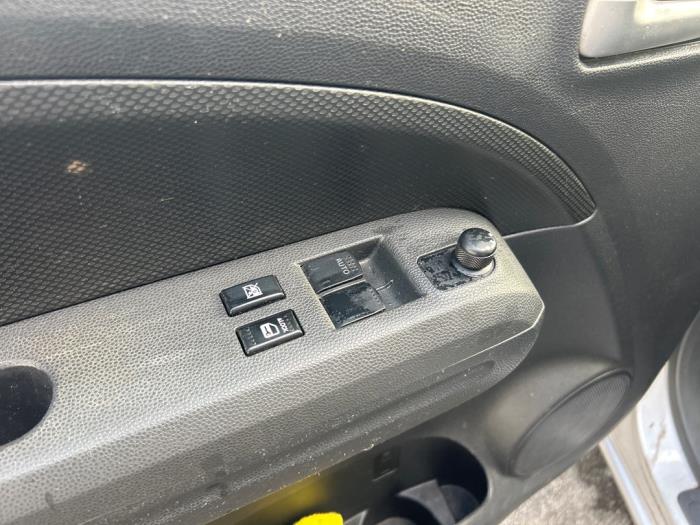 Opel Agila 1.2 16V Sloopvoertuig (2011, Grijs)