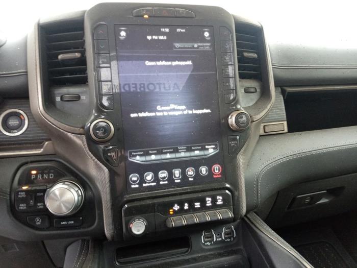 Dodge 1500 Crew Cab 5.7 Hemi V8 4x4 Sloopvoertuig (2021, Zwart)