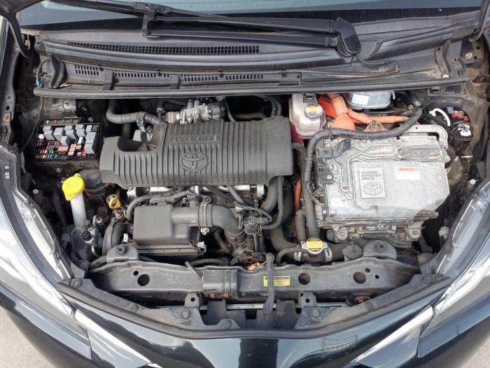 Toyota Yaris III 1.5 16V Hybrid Sloopvoertuig (2019, Zwart)