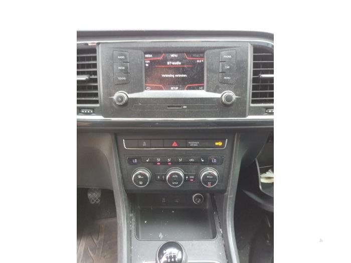 Seat Ateca 1.0 TSI 12V Sloopvoertuig (2017, Grijs)