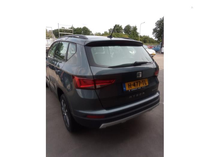 Seat Ateca 1.0 TSI 12V Sloopvoertuig (2017, Grijs)