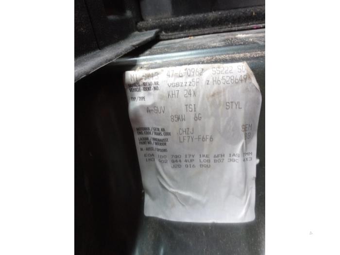 Seat Ateca 1.0 TSI 12V Sloopvoertuig (2017, Grijs)