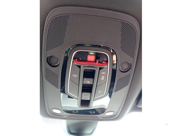 Audi SQ5 3.0 TFSI V6 24V Sloopvoertuig (2017, Zwart)