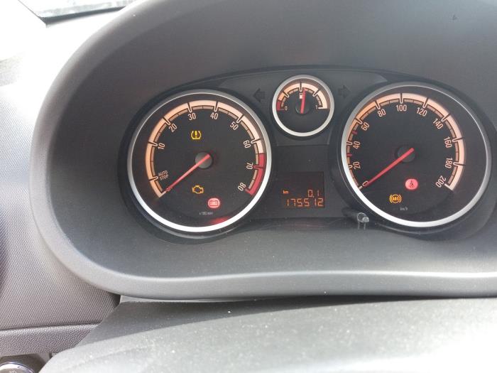 Opel Corsa D 1.4 16V Twinport Sloopvoertuig (2014, Blauw)