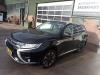 Mitsubishi Outlander 2.0 16V PHEV 4x4 Sloopvoertuig (2015, Zwart)