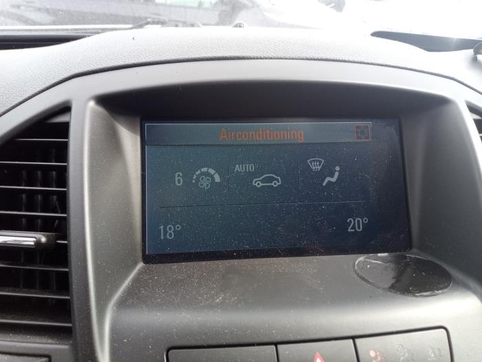 Opel Insignia Sports Tourer 1.8 16V Ecotec Sloopvoertuig (2009, Grijs)