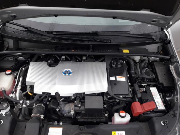 Toyota Prius 1.8 16V Hybrid Sloopvoertuig (2018, Grijs)