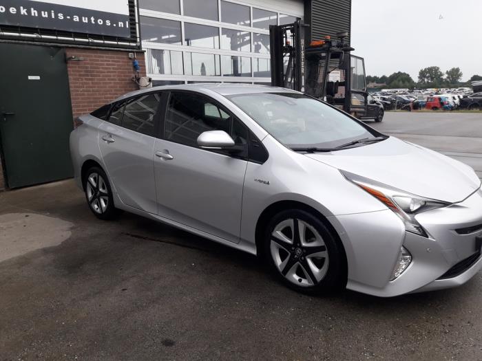 Toyota Prius 1.8 16V Hybrid Sloopvoertuig (2018, Grijs)