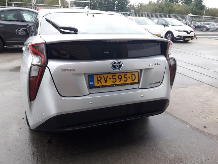 Toyota Prius 1.8 16V Hybrid Sloopvoertuig (2018, Grijs)
