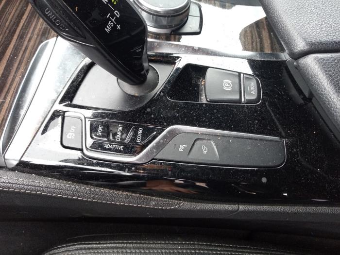 BMW 5 serie 540i 3.0 TwinPower Turbo 24V Sloopvoertuig (2018, Grijs)