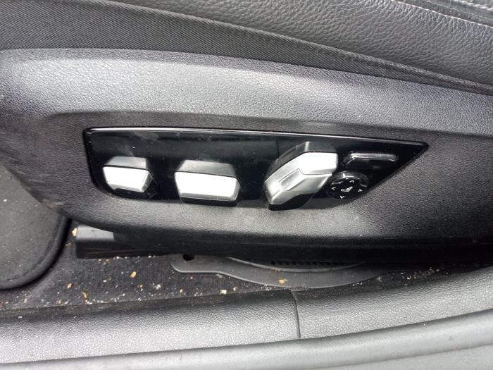 BMW 5 serie 540i 3.0 TwinPower Turbo 24V Sloopvoertuig (2018, Grijs)