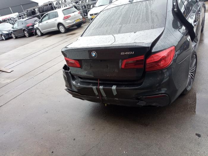 BMW 5 serie 540i 3.0 TwinPower Turbo 24V Sloopvoertuig (2018, Grijs)