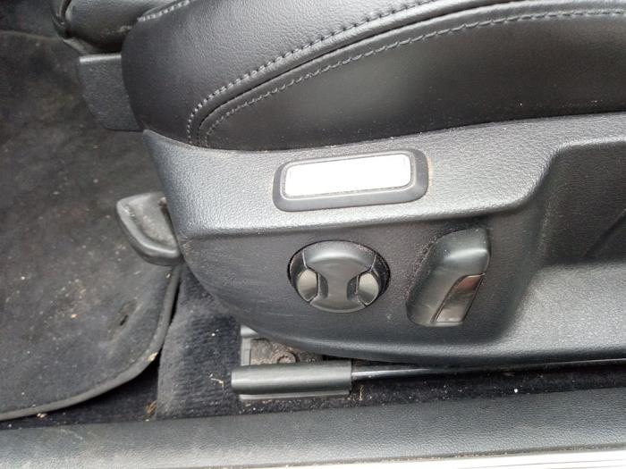 Volkswagen Passat Variant 2.0 TDI 16V 150 Sloopvoertuig (2016, Grijs)