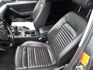 Volkswagen Passat Variant 2.0 TDI 16V 150 Sloopvoertuig (2016, Grijs)
