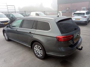 Volkswagen Passat Variant 2.0 TDI 16V 150 Sloopvoertuig (2016, Grijs)