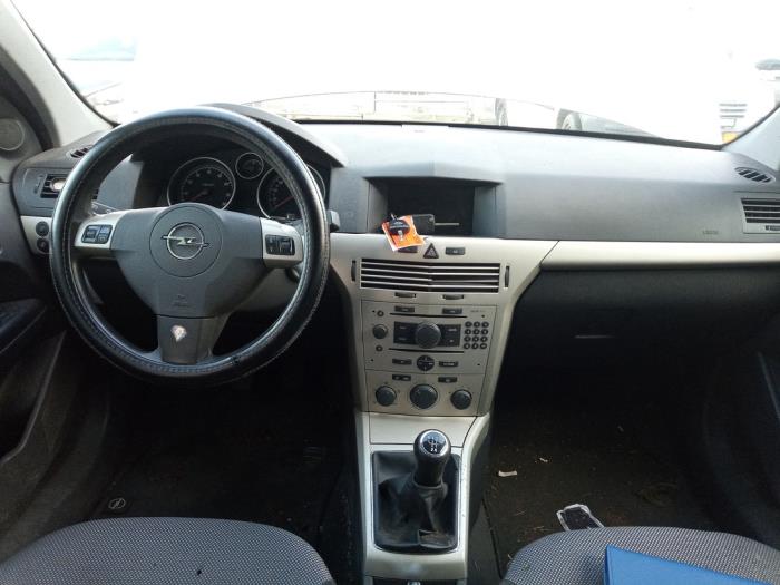 Opel Astra H SW 1.8 16V Sloopvoertuig (2009, Grijs)