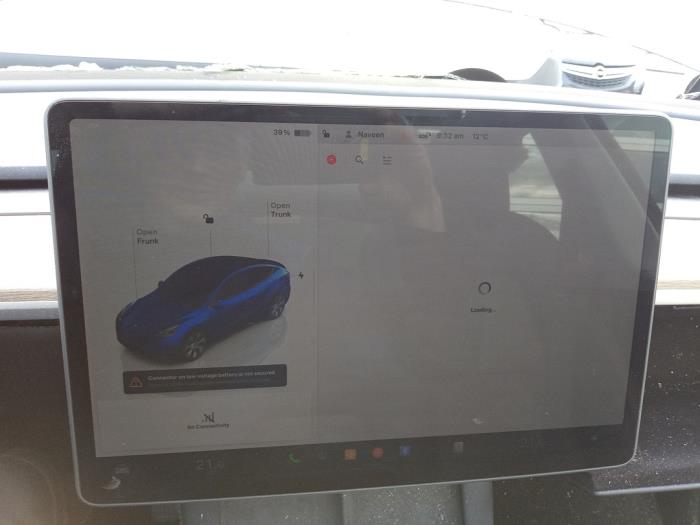 Tesla Model Y RWD Sloopvoertuig (2024, Blauw)