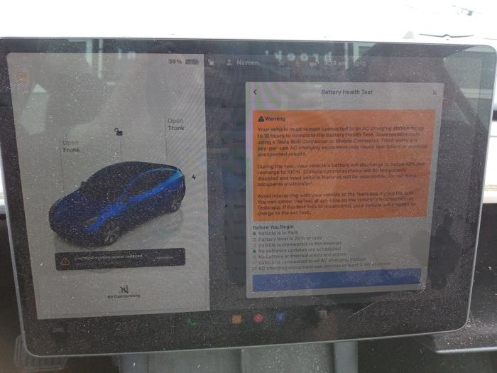 Tesla Model Y RWD Sloopvoertuig (2024, Blauw)