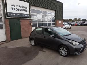 Toyota Yaris III 1.33 16V Dual VVT-I  (Sloop)