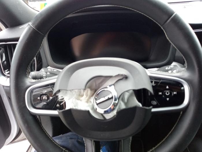 Volvo V60 II 2.0 T8 16V Plug-in Hybrid AWD Sloopvoertuig (2021, Grijs)