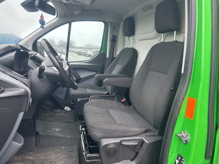 Ford Transit Custom 2.0 TDCi 16V Eco Blue 130 Sloopvoertuig (2016, Graniet)