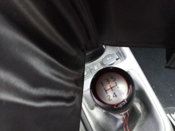 Volkswagen Up! 1.0 12V 75 Sloopvoertuig (2014, Grijs)