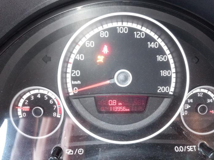 Volkswagen Up! 1.0 12V 75 Sloopvoertuig (2014, Grijs)