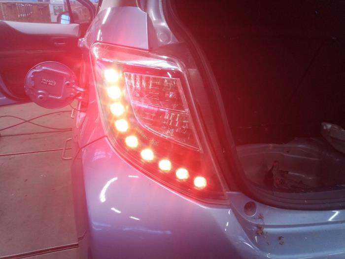 Toyota Yaris III 1.5 16V Hybrid Sloopvoertuig (2014, Blauw)