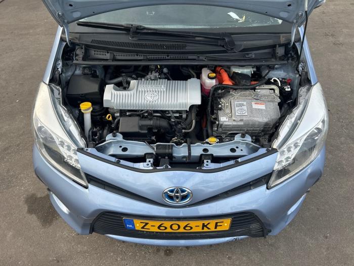 Toyota Yaris III 1.5 16V Hybrid Sloopvoertuig (2014, Blauw)