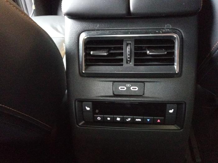 Mazda CX-80 2.5 E-SkyActiv PHEV AWD Sloopvoertuig (2024, Grijs)