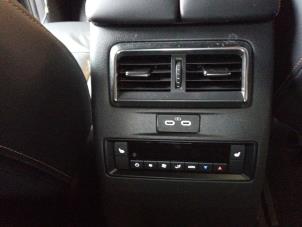Mazda CX-80 2.5 E-SkyActiv PHEV AWD Sloopvoertuig (2024, Grijs)