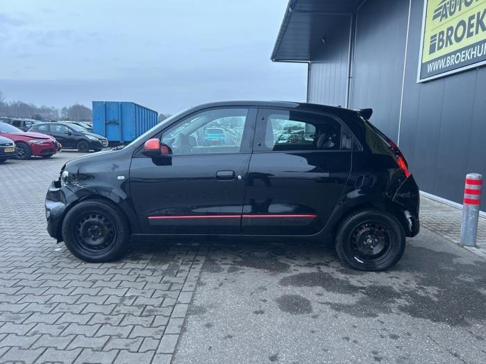 Renault Twingo III 1.0 SCe 75 12V Sloopvoertuig (2020, Zwart)