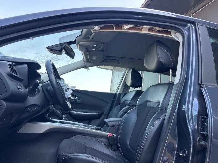 Renault Kadjar 1.2 Energy TCE 130 Sloopvoertuig (2017, Grijs)