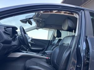 Renault Kadjar 1.2 Energy TCE 130 Sloopvoertuig (2017, Grijs)