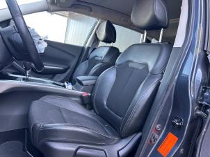 Renault Kadjar 1.2 Energy TCE 130 Sloopvoertuig (2017, Grijs)
