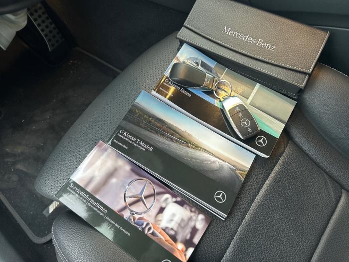 Mercedes C Estate C-300 e 2.0 16V Sloopvoertuig (2021, Grijs)