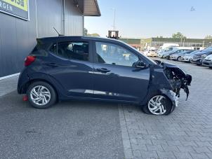 Hyundai i10 1.0 12V Sloopvoertuig (2021, Grijs)