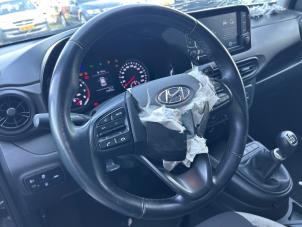 Hyundai i10 1.0 12V Sloopvoertuig (2021, Grijs)