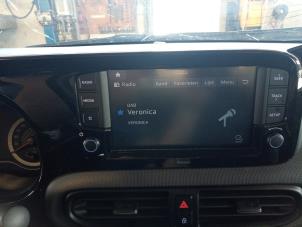 Hyundai i10 1.0 12V Sloopvoertuig (2021, Grijs)