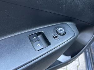 Hyundai i10 1.0 12V Sloopvoertuig (2021, Grijs)