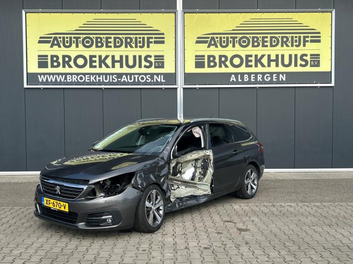 Peugeot 308 SW 1.2 12V e-THP PureTech 130  (Sloop)