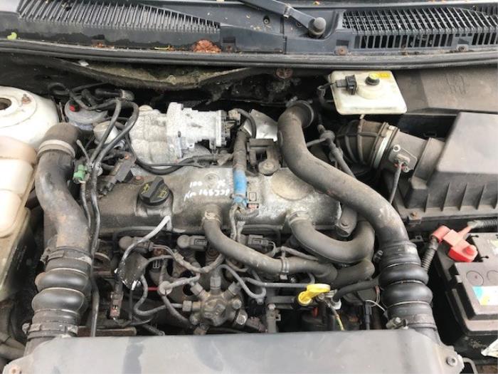 Ford Transit Connect 1.8 TDCi 75 Sloopvoertuig (2008, Metallic, Wit)