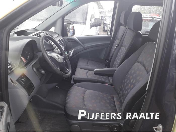 Mercedes Vito 2.2 109 CDI 16V Sloopvoertuig (2008, Blauw)