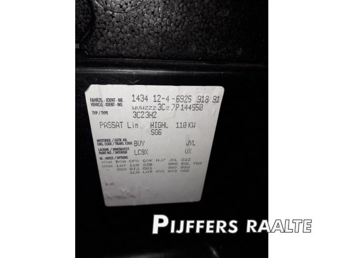 Volkswagen Passat 2.0 FSI 16V Sloopvoertuig (2007, Zwart)