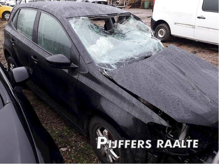 Volkswagen Polo V 1.2 TDI 12V BlueMotion Sloopvoertuig (2011, Zwart)