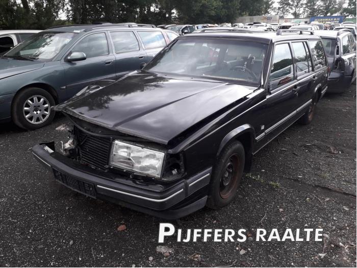 Volvo 940 I Estate 2.3i (LPT) Polar Sloopvoertuig (1998, Paars)