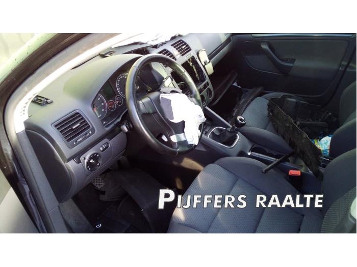 Volkswagen Golf V 1.4 GT 16V Sloopvoertuig (2008, Zwart)