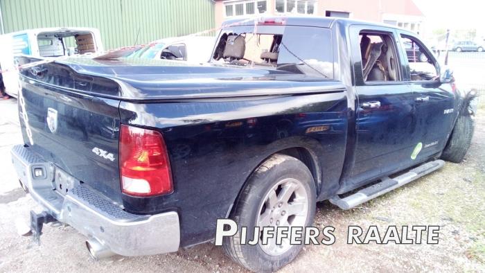Dodge 1500 Crew Cab 5.7 Hemi V8 4x4 Sloopvoertuig (2012)