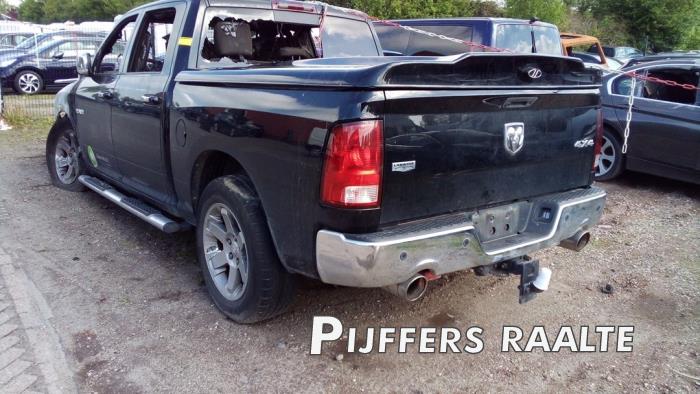 Dodge 1500 Crew Cab 5.7 Hemi V8 4x4 Sloopvoertuig (2012)
